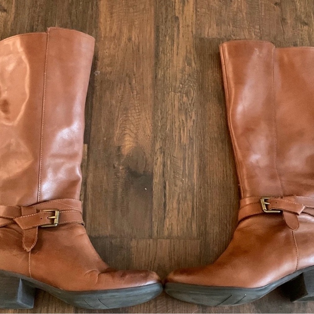 Naturalizer Tan Leather Heeled Boots